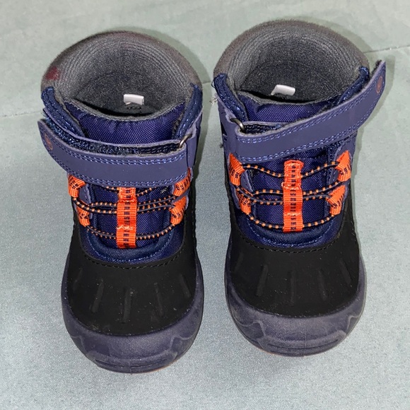 Stride Rite Juniper Sneaker Boot 